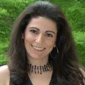 Meet your Posher, Stella